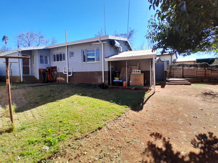 3 Bedroom Property for Sale in Kuruman Northern Cape